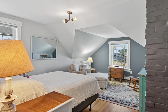 $1,600,000 | 202 Two Lights Road, Cape Elizabeth, ME 04107