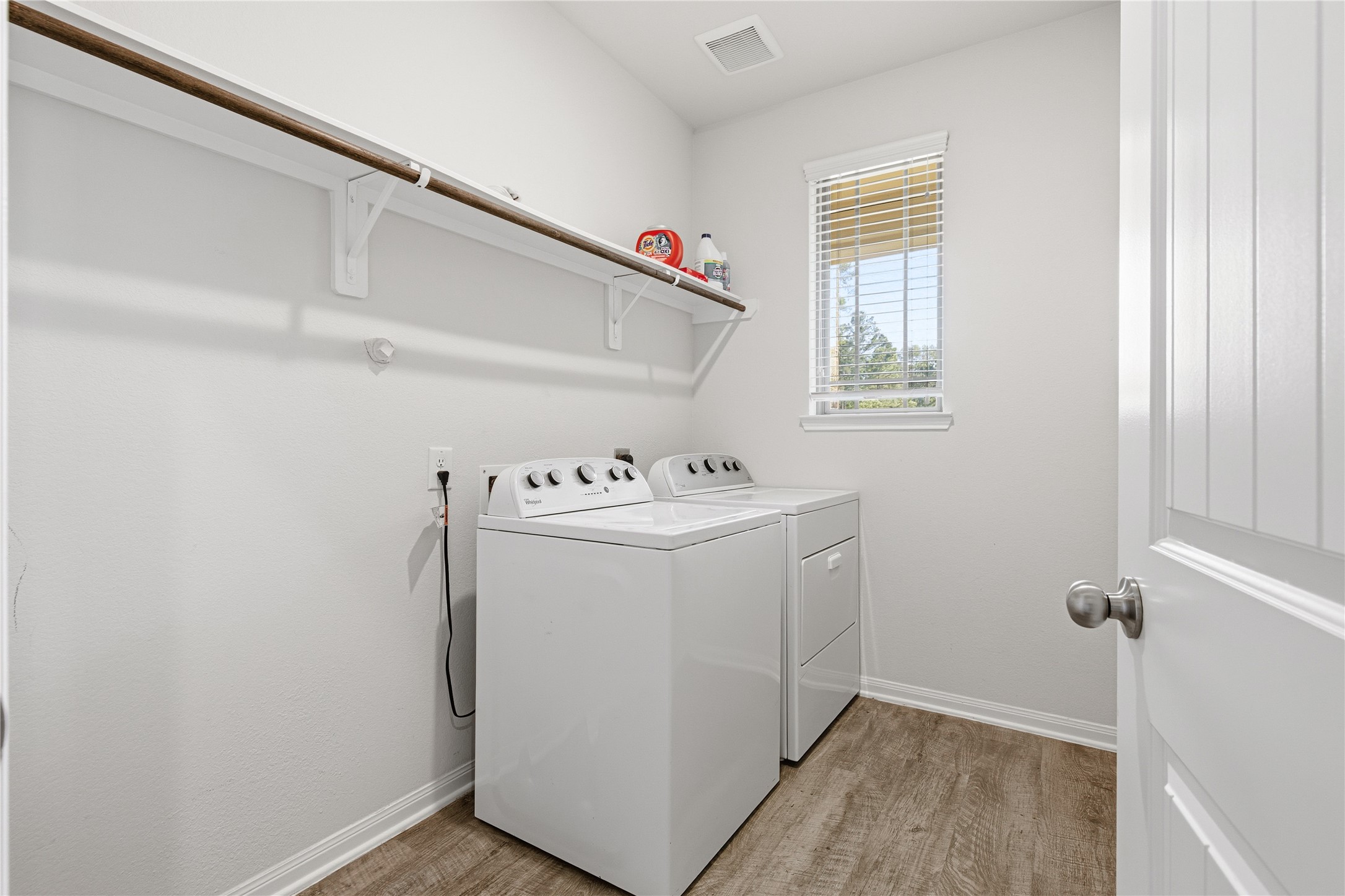 16151 Hidalgo Street Conroe, TX 77303 - Photo 10 of 35