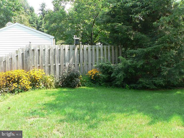 112 Ashley Drive Lititz, PA 17543 - Photo 8 of 10