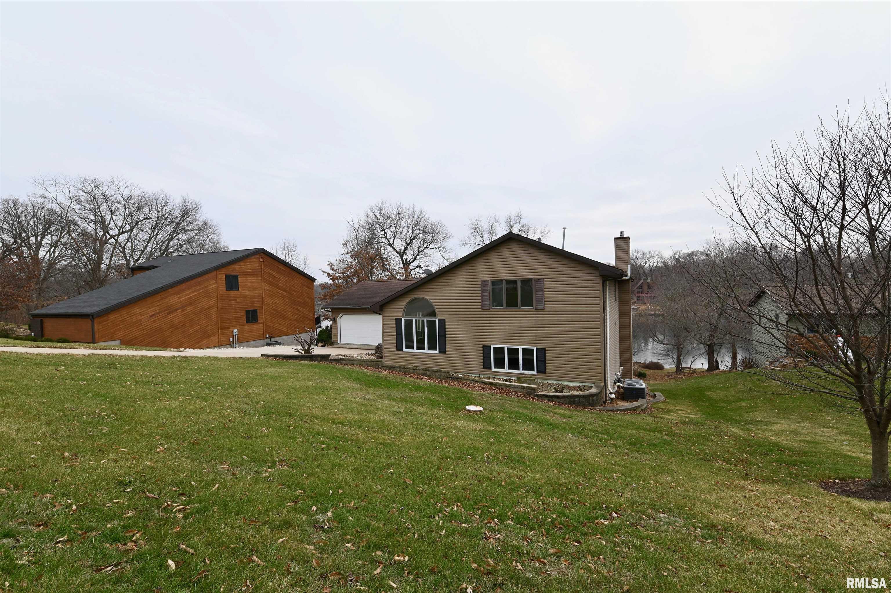 9423 West Buckingham Court Mapleton, IL 61547 - Photo 1 of 36 Gallery Image 1