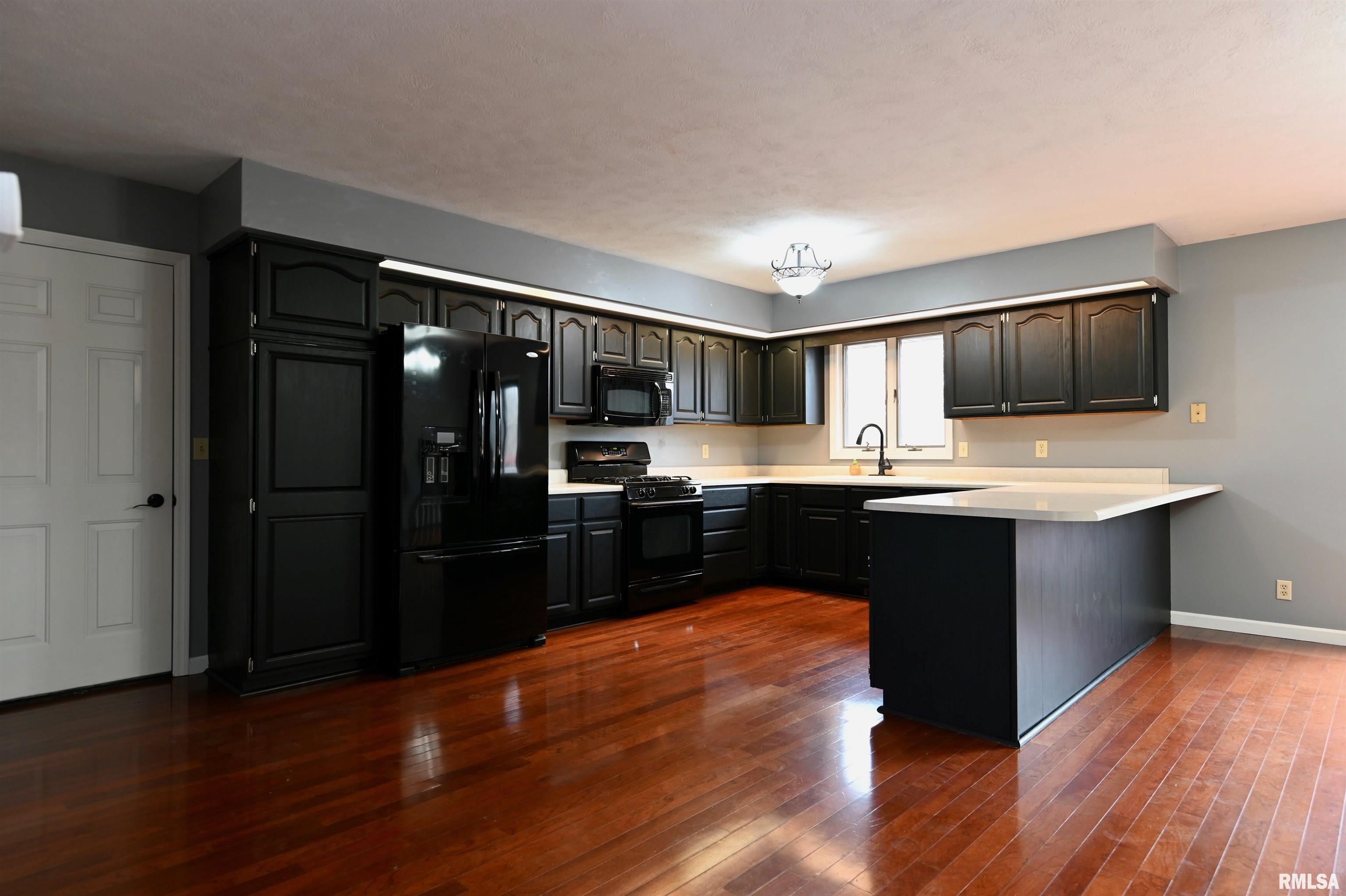 9423 West Buckingham Court Mapleton, IL 61547 - Photo 14 of 36 Gallery Image 14