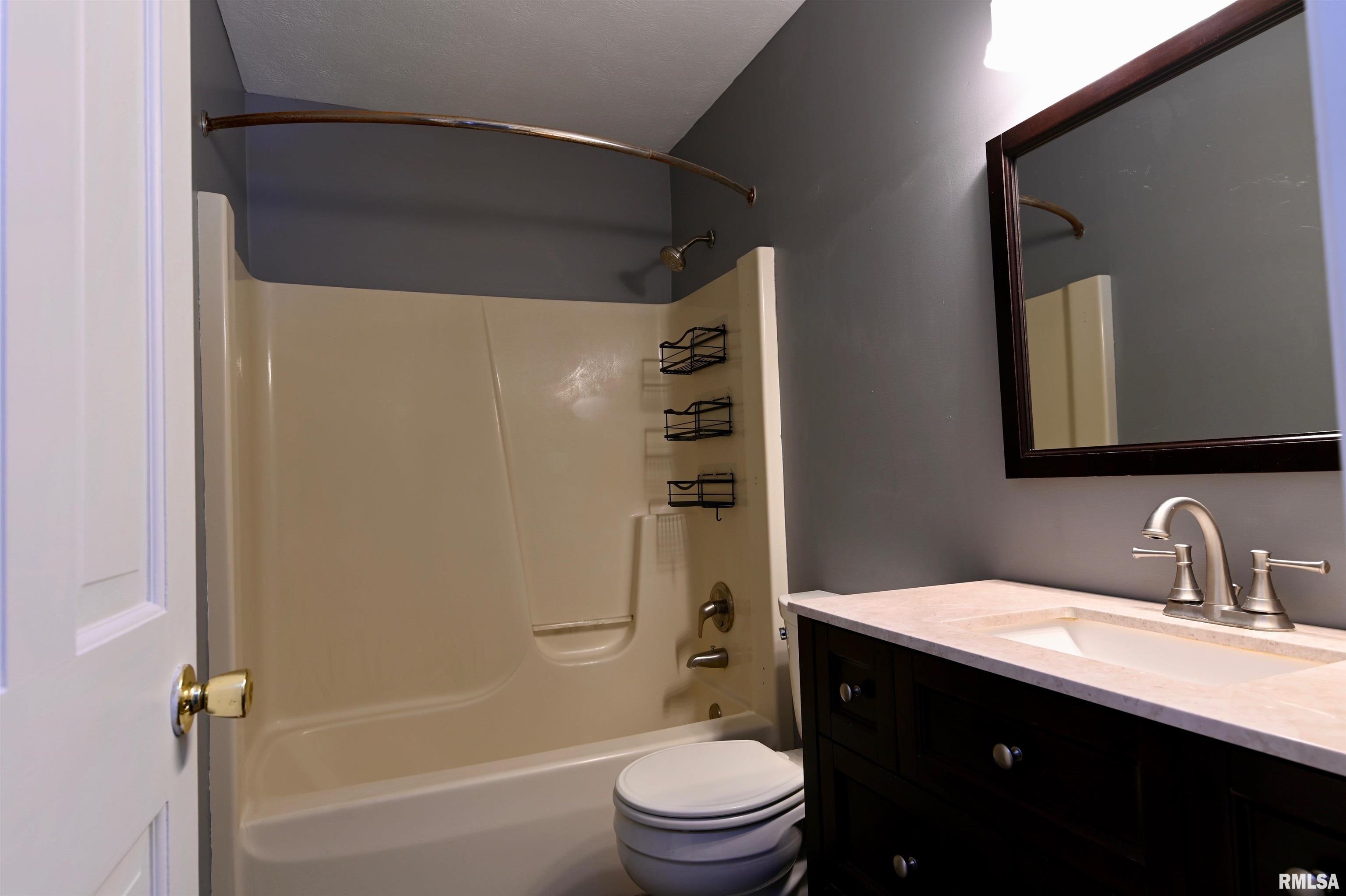 9423 West Buckingham Court Mapleton, IL 61547 - Photo 32 of 36 Gallery Image 32