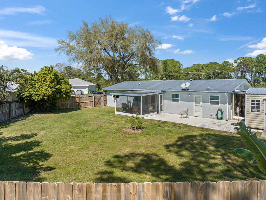 6501 Bayard Road Fort Pierce, FL 34951 - Photo 33 of 37 DJI_20240227131727_0416_D