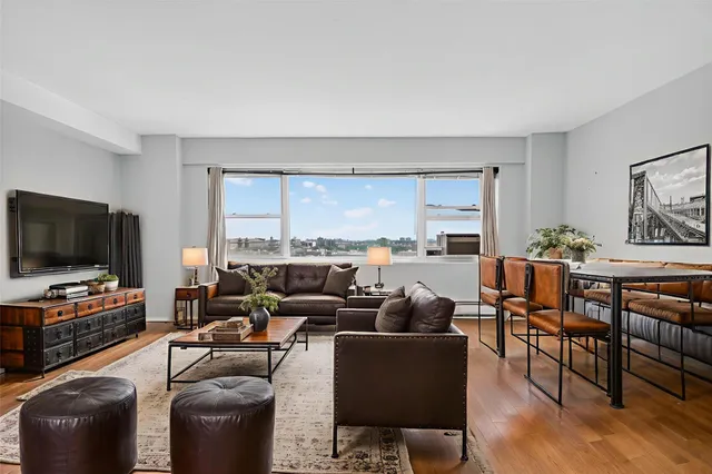 $250,000 | 6 Fordham Hill Ovl, Unit 14B | University Heights