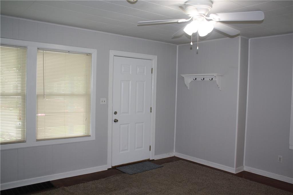 2220 Union Street Columbus, IN 47201 - Photo 2 of 23