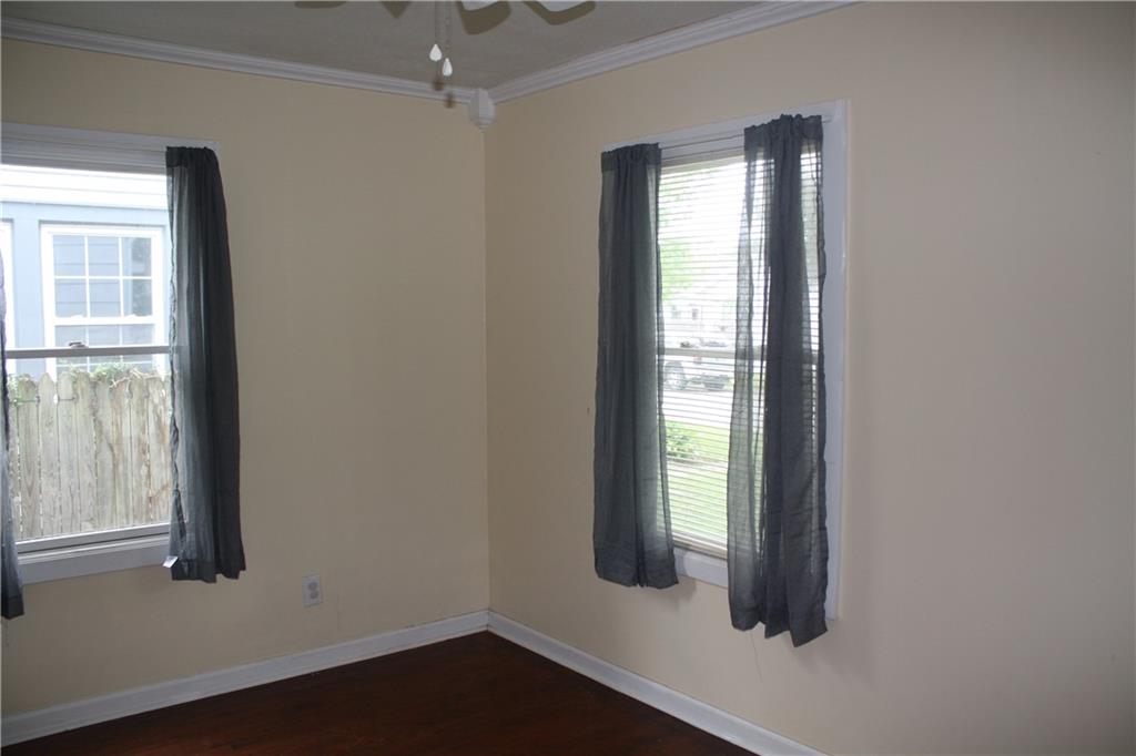 2220 Union Street Columbus, IN 47201 - Photo 6 of 23
