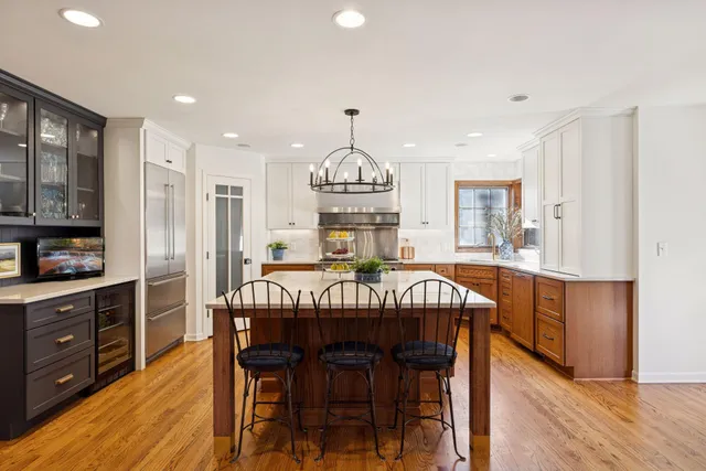 $975,000 | 4481 Snail Lake Boulevard, Shoreview, MN 55126