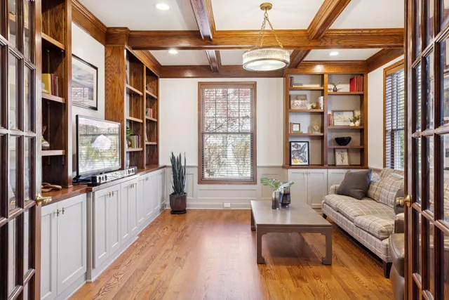 $975,000 | 4481 Snail Lake Boulevard, Shoreview, MN 55126