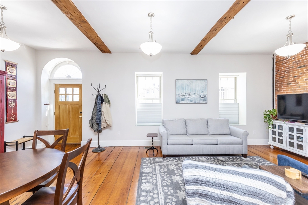 8 Union Street, Unit 1 Salem, MA 01970 - Photo 15 of 35