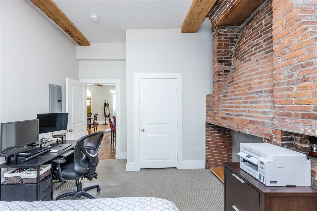 8 Union Street, Unit 1 Salem, MA 01970 - Photo 33 of 35