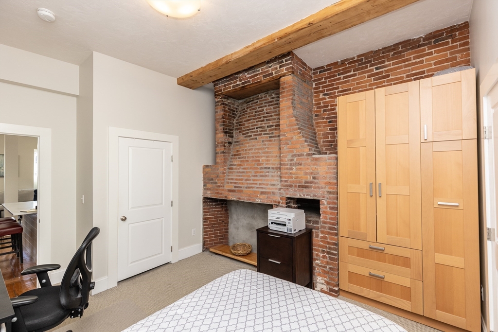 8 Union Street, Unit 1 Salem, MA 01970 - Photo 7 of 35