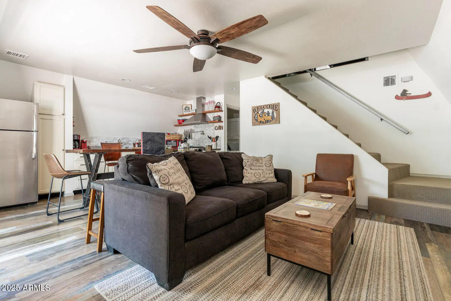 435 Southlake Road Lakeside, AZ 85929 - Photo 13 of 30 a living room with furniture and a view of kitchen