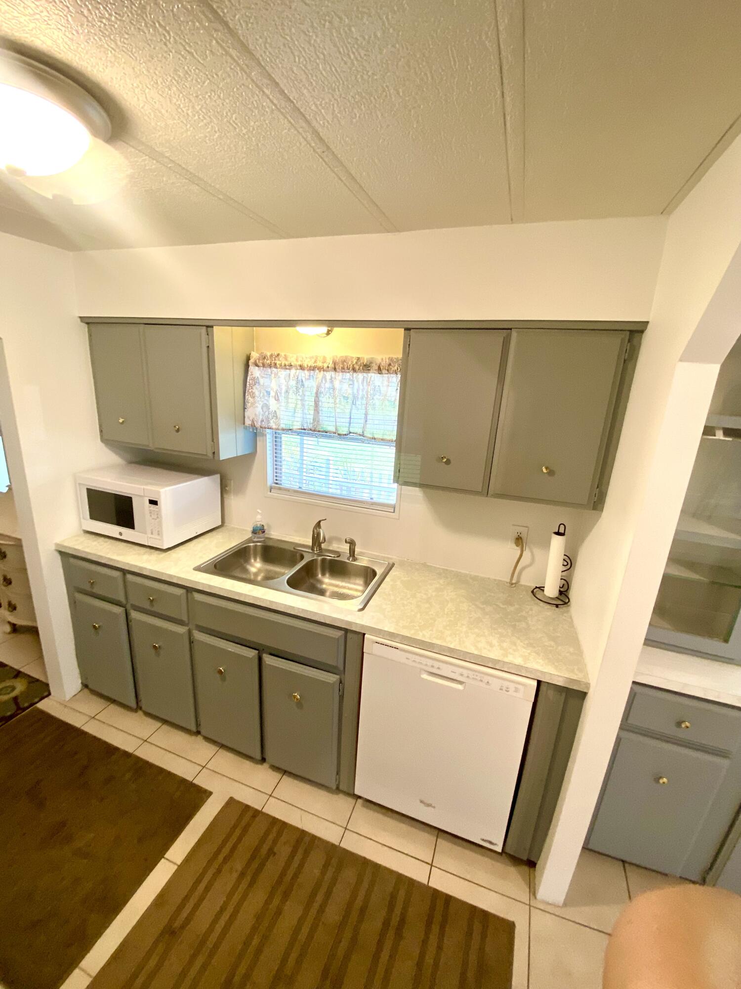 272 Camino Del Rio Port St. Lucie, FL 34952 - Photo 11 of 20 IMG_1472