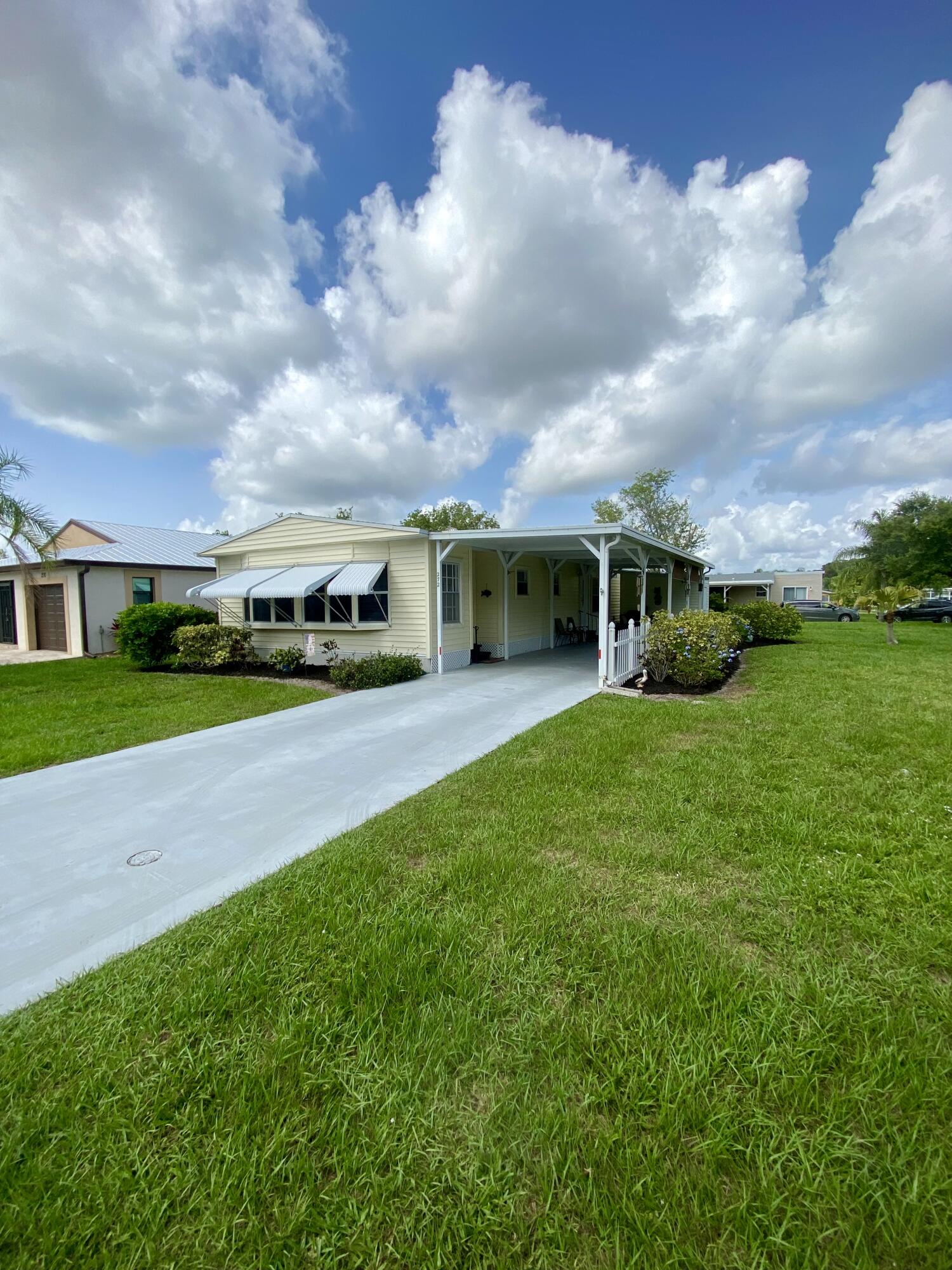 272 Camino Del Rio Port St. Lucie, FL 34952 - Photo 3 of 20 IMG_1449