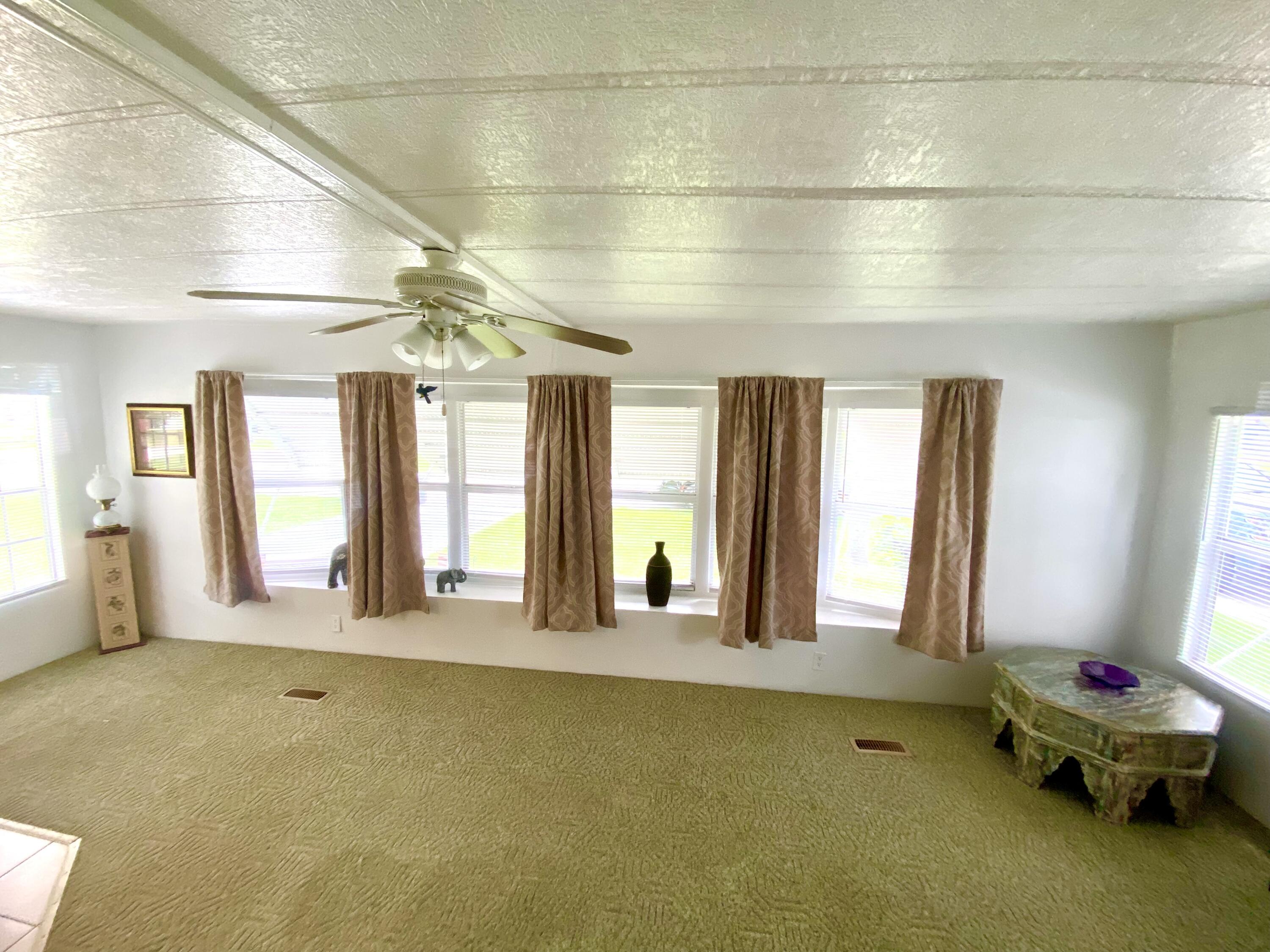 272 Camino Del Rio Port St. Lucie, FL 34952 - Photo 7 of 20 IMG_1461