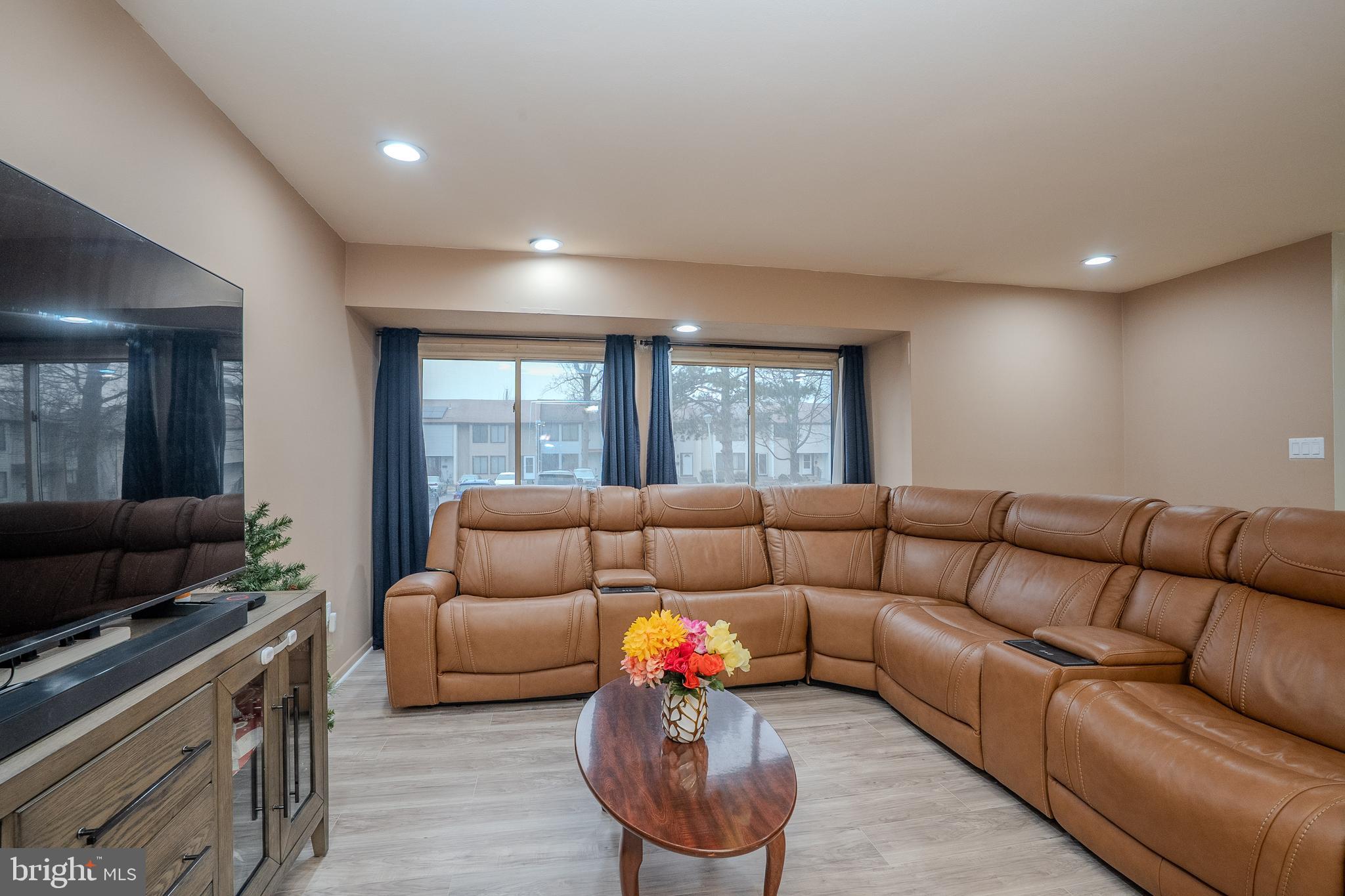 406 Bolton Road Hightstown, NJ 08520 - Photo 7 of 37 Gallery Image 7