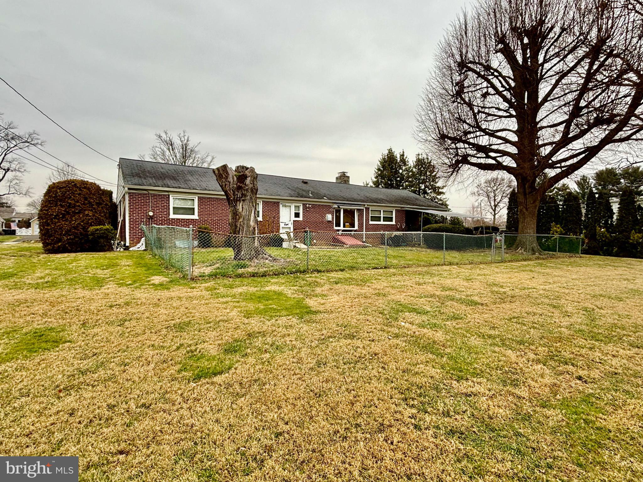 2105 Williamsburg Road Huntingdon Valley, PA 19006 - Photo 31 of 34