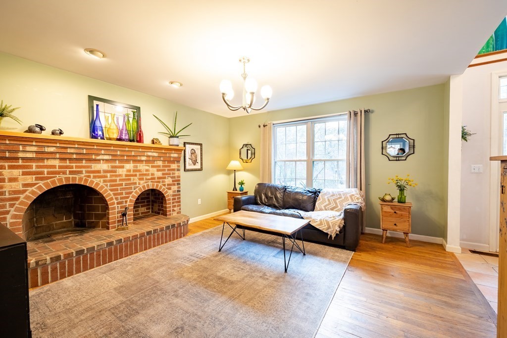 29 Valley Road Lunenburg, MA 01462 - Photo 12 of 41