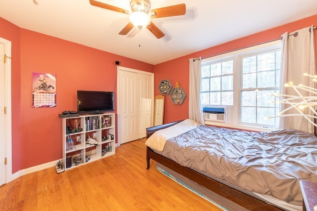 29 Valley Road Lunenburg, MA 01462 - Photo 33 of 41