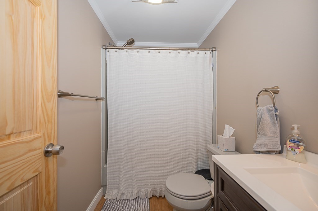 183 Old Webster Road Oxford, MA 01540 - Photo 8 of 16 Gallery Image 8
