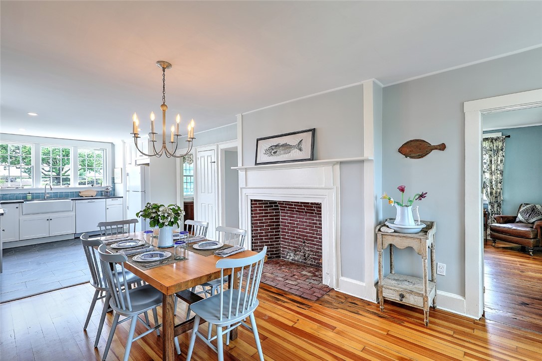 148 Fogland Road Tiverton, RI 02878 - Photo 16 of 35