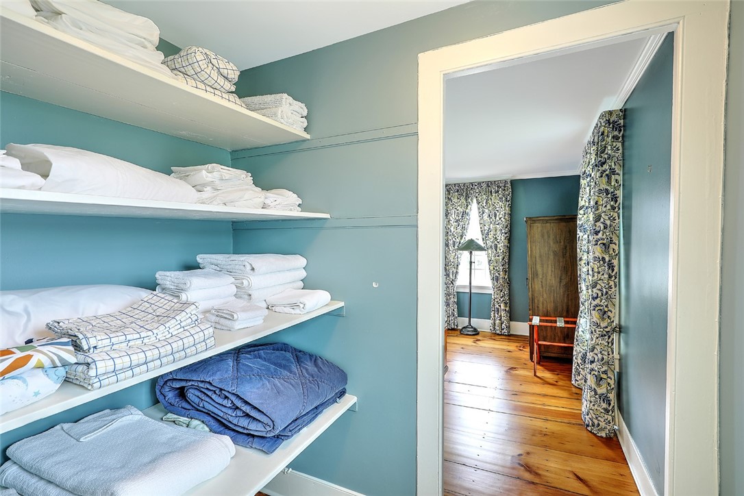 148 Fogland Road Tiverton, RI 02878 - Photo 21 of 35