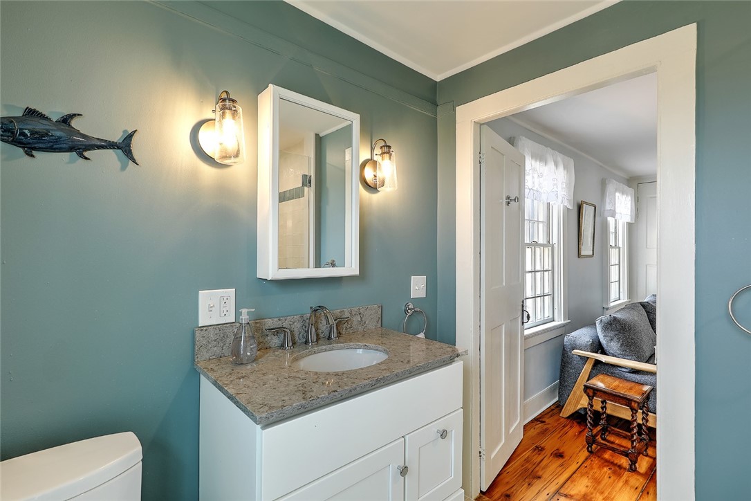 148 Fogland Road Tiverton, RI 02878 - Photo 22 of 35