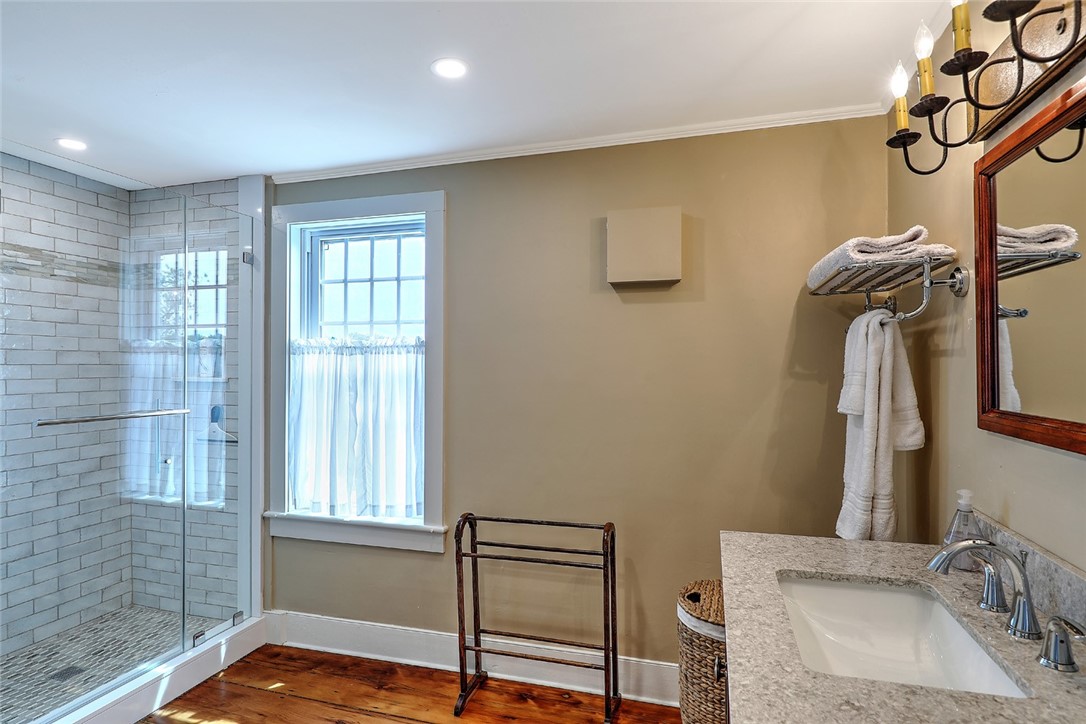 148 Fogland Road Tiverton, RI 02878 - Photo 25 of 35