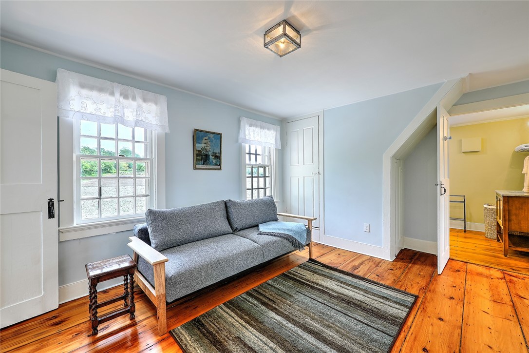 148 Fogland Road Tiverton, RI 02878 - Photo 26 of 35