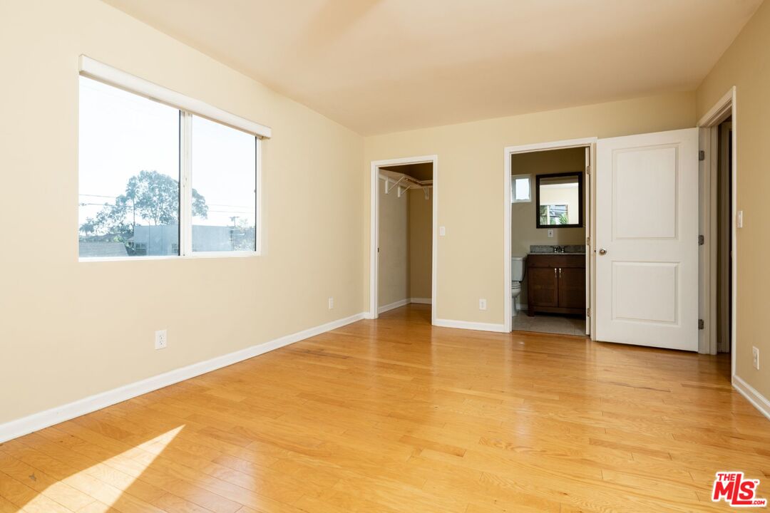 653 Sunset Avenue Venice, CA 90291 - Photo 14 of 16