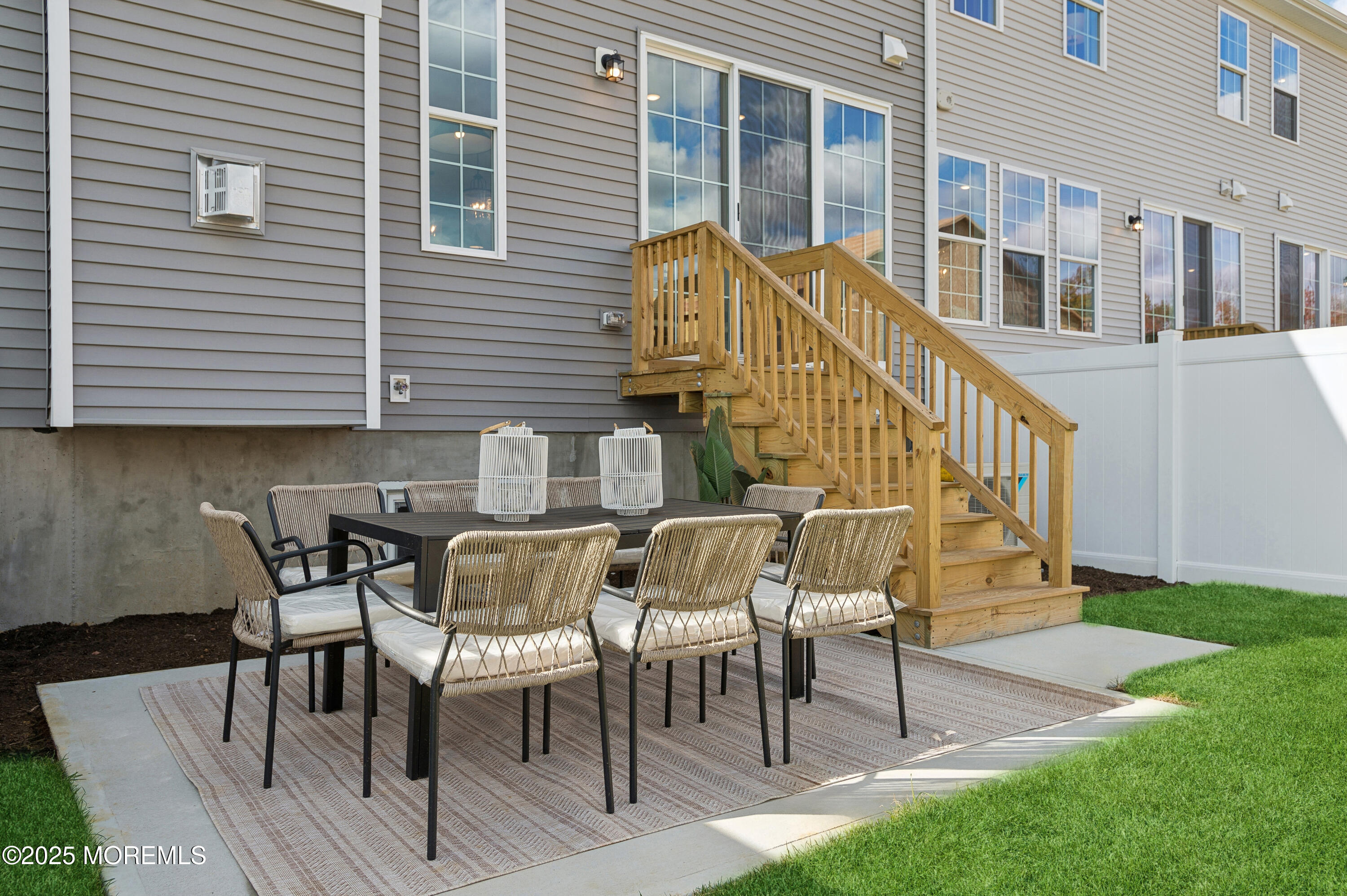 2013 Wander Lane, Unit 2003 Manalapan, NJ 07726 - Photo 28 of 40 Haverford Home Design