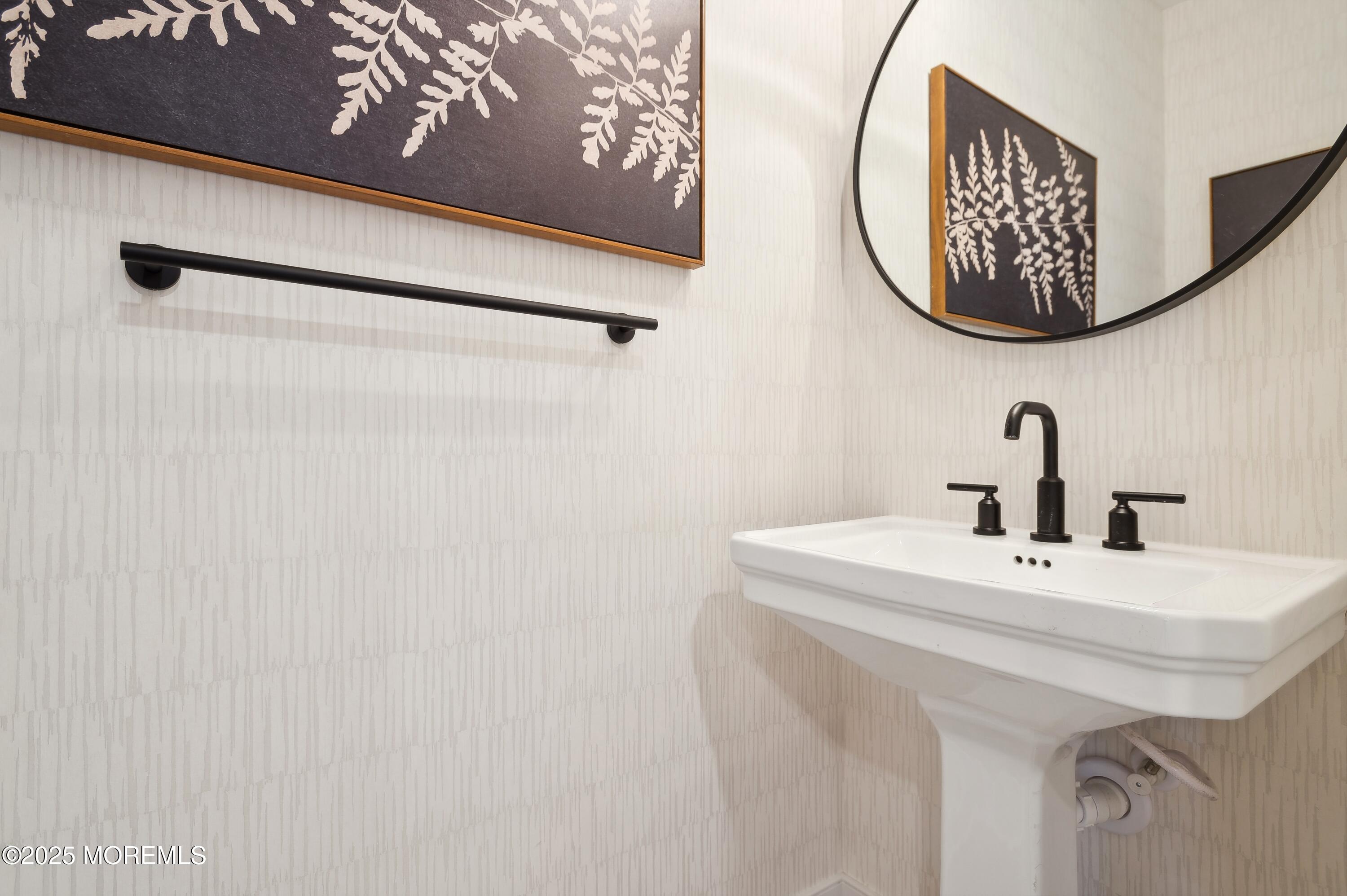 2013 Wander Lane, Unit 2003 Manalapan, NJ 07726 - Photo 3 of 40 Haverford Home Design