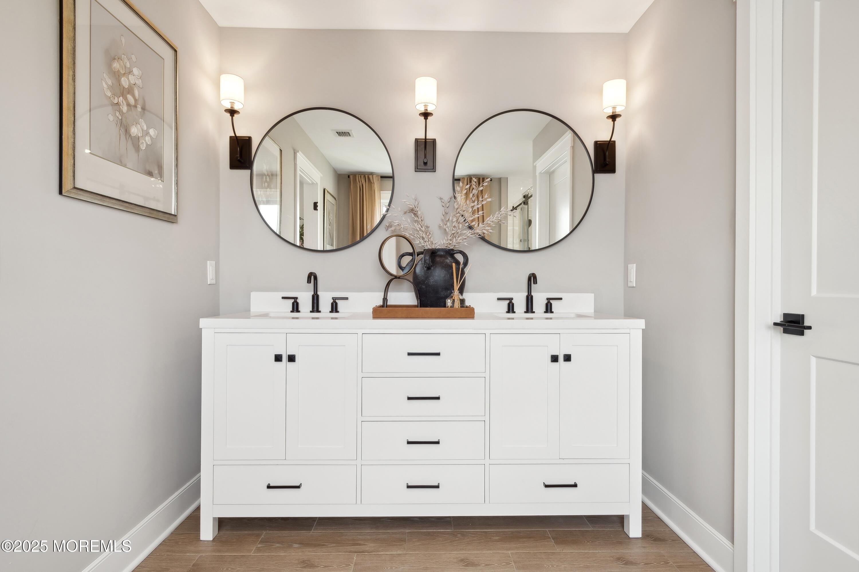 2013 Wander Lane, Unit 2003 Manalapan, NJ 07726 - Photo 10 of 40 Haverford Home Design