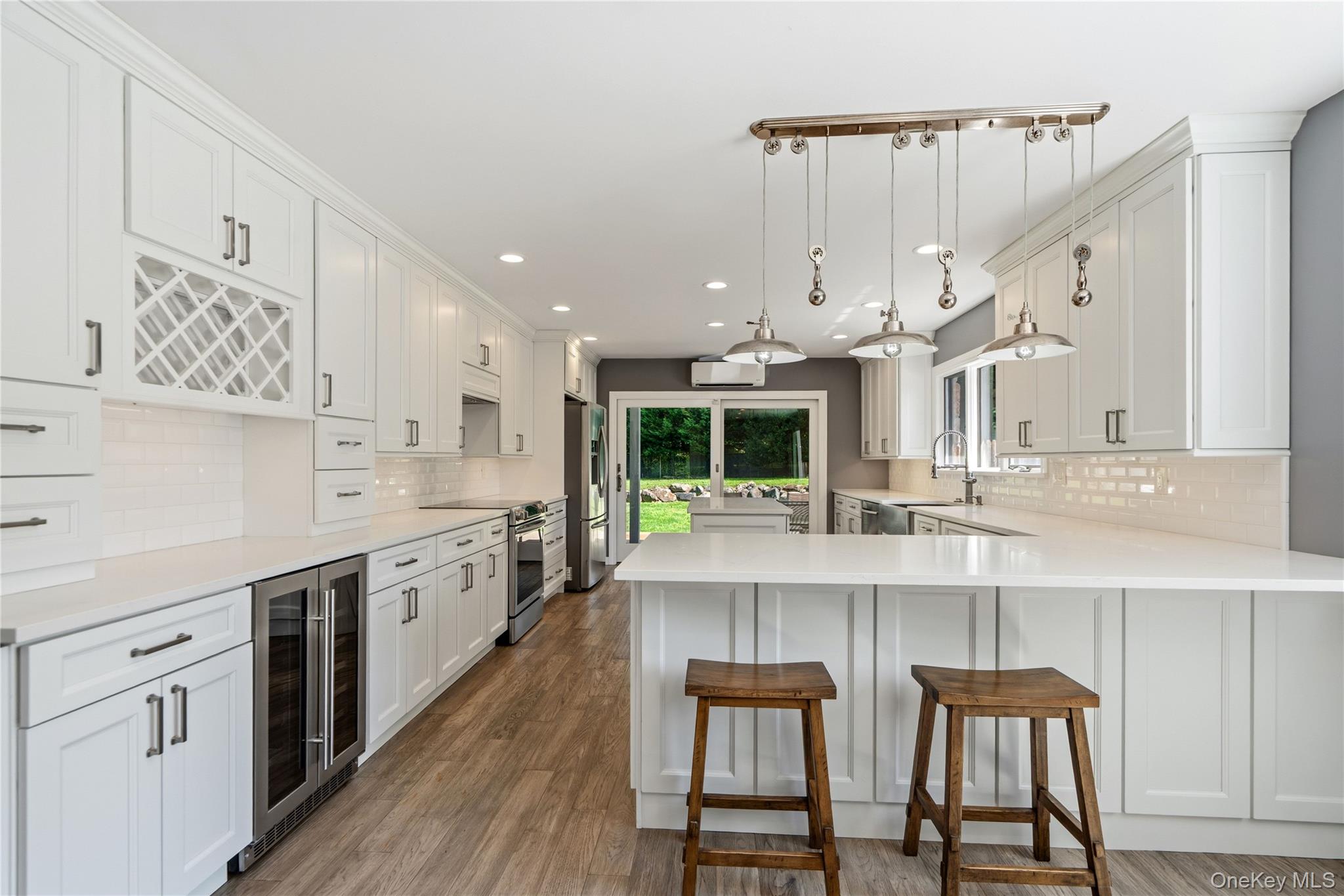 16 Westview Road Northport, NY 11768 - Photo 12 of 47 Gallery Image 12