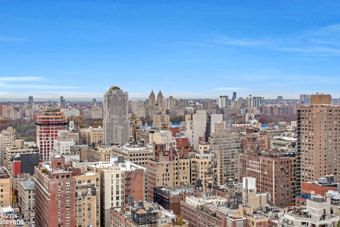 200 East 83rd Street, Unit 30B Manhattan, NY 10028 - Photo 18 of 32