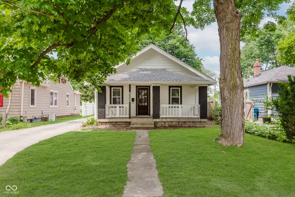 $1,895 | 6222 Kingsley Drive, Indianapolis, IN 46220