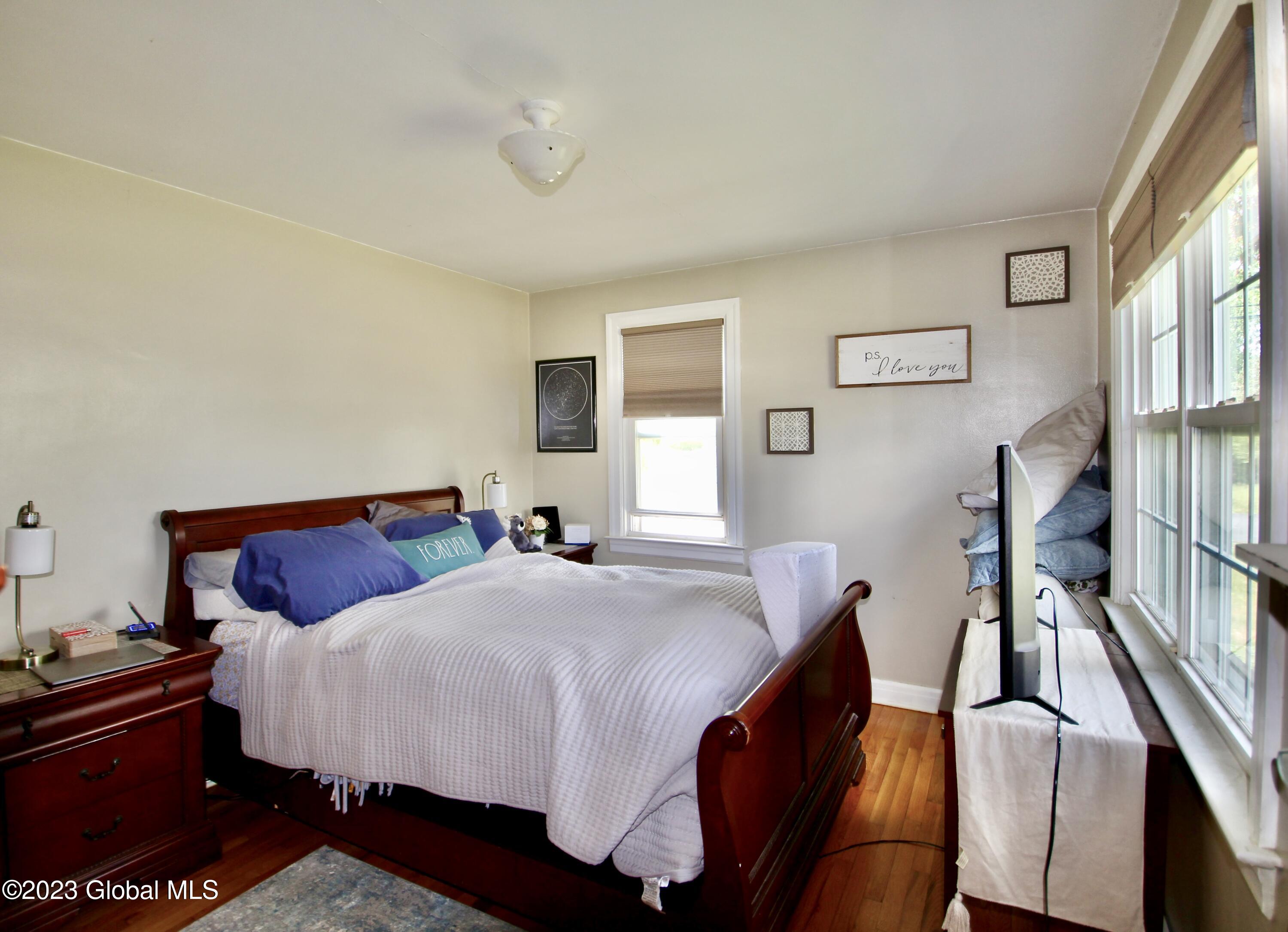 324 Kings Road Schenectady, NY 12304 - Photo 14 of 34 AF2710DC-E234-495B-A88F-7533E2A57025_1_2
