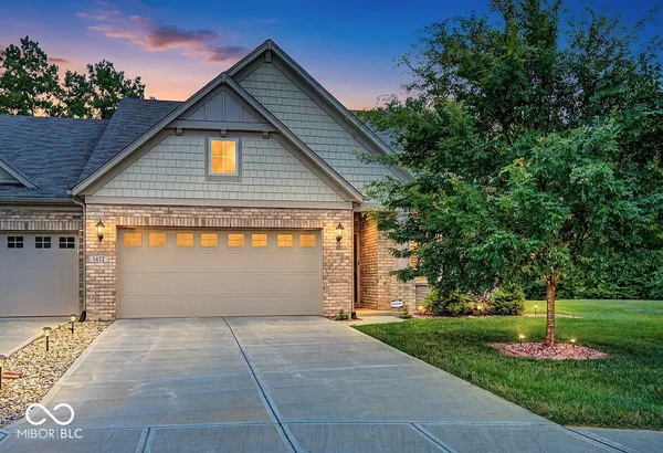 $377,900 | 1432 Hideaway Circle, Brownsburg, IN 46112