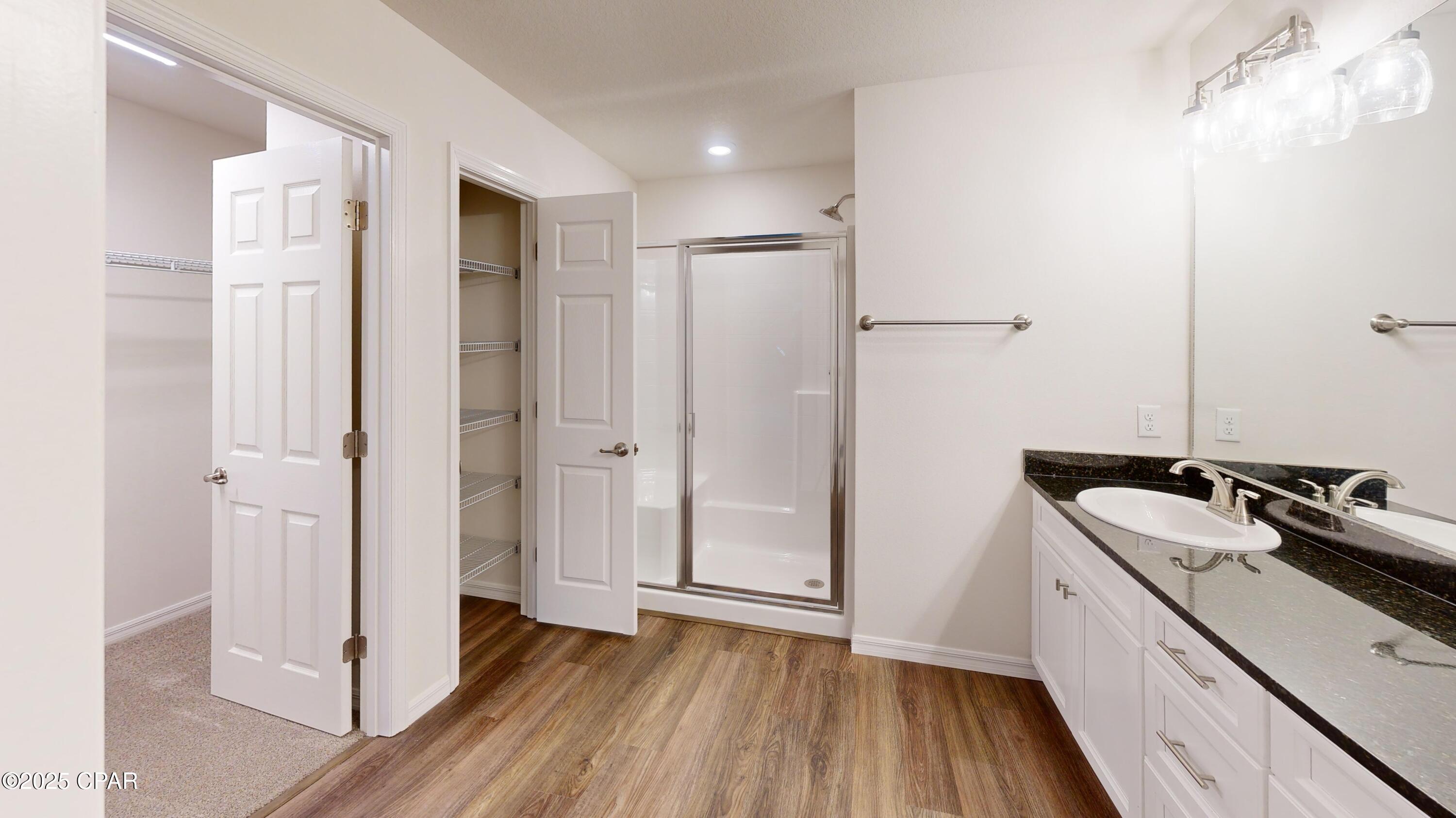 2225 Chase Street Chipley, FL 32428 - Photo 4 of 21