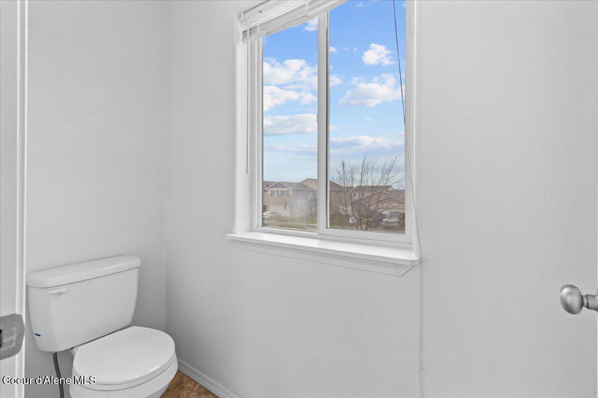 3483 West Lotze Loop Coeur D'Alene, ID 83815 - Photo 21 of 56 Master Toilet