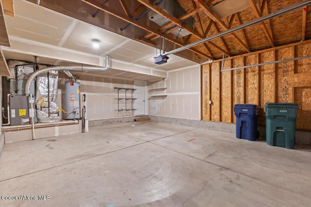 3483 West Lotze Loop Coeur D'Alene, ID 83815 - Photo 33 of 56 Large 2 car garage