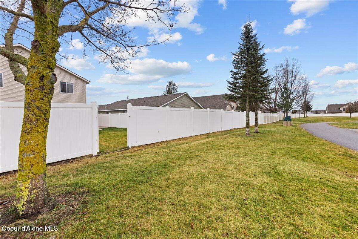 3483 West Lotze Loop Coeur D'Alene, ID 83815 - Photo 42 of 56 Looking into rear access gate from park