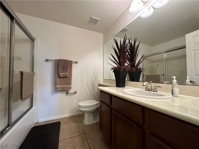 $2,350 | 860 Canterra Street, Unit 1036, Las Vegas, NV 89138