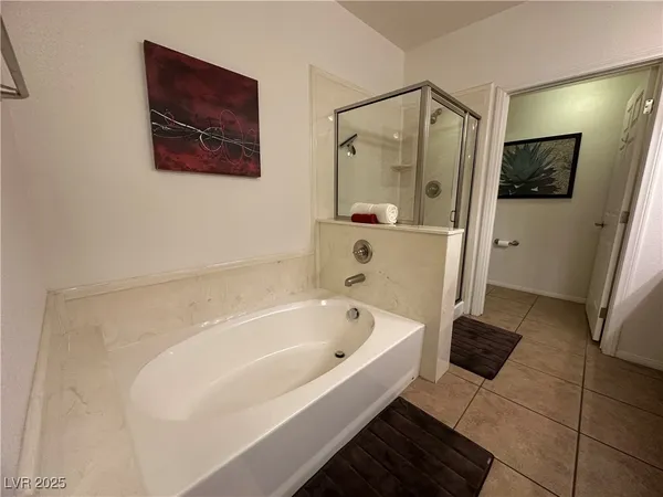 $2,325 | 860 Canterra Street, Unit 1036, Las Vegas, NV 89138