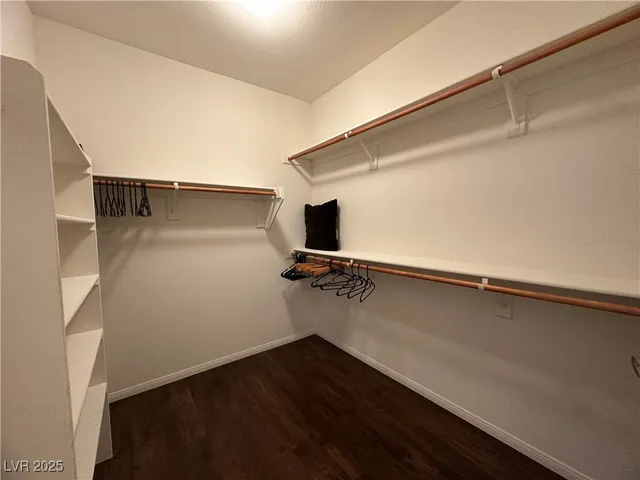 $2,350 | 860 Canterra Street, Unit 1036, Las Vegas, NV 89138