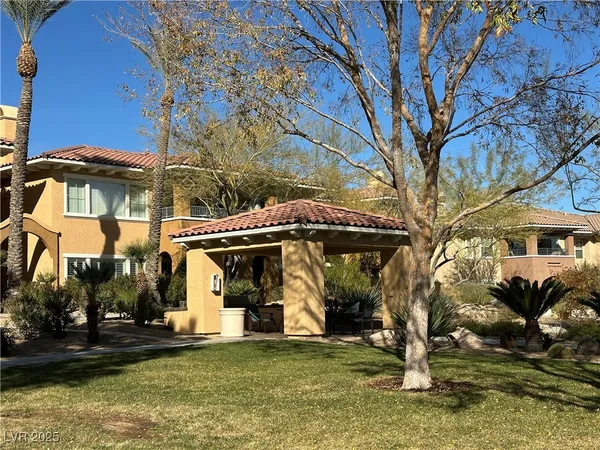 $2,325 | 860 Canterra Street, Unit 1036, Las Vegas, NV 89138