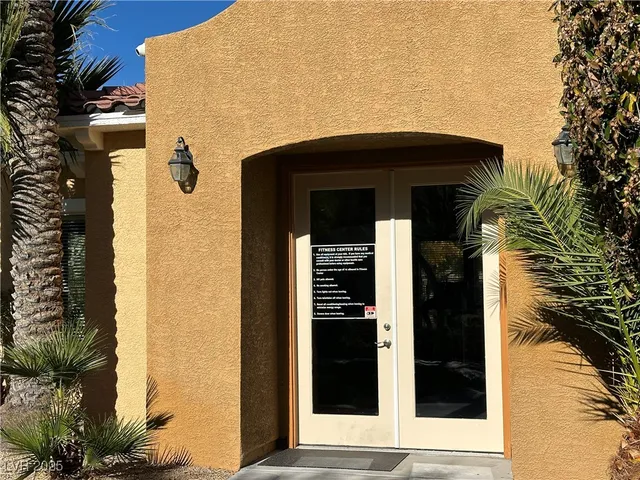 $2,350 | 860 Canterra Street, Unit 1036, Las Vegas, NV 89138