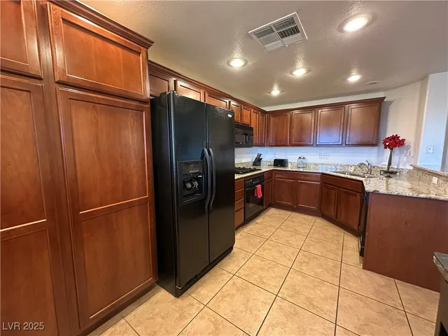 $2,350 | 860 Canterra Street, Unit 1036, Las Vegas, NV 89138