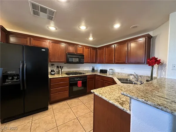 $2,325 | 860 Canterra Street, Unit 1036, Las Vegas, NV 89138