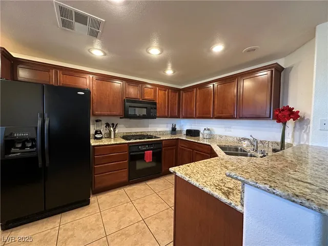 $2,350 | 860 Canterra Street, Unit 1036, Las Vegas, NV 89138